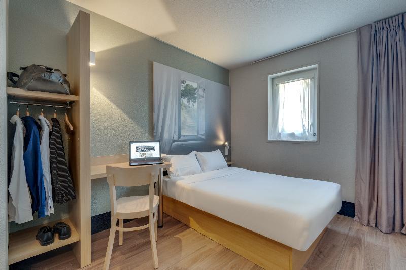 B&B Hotel Frejus Roquebrune-Sur-Argens Exterior photo